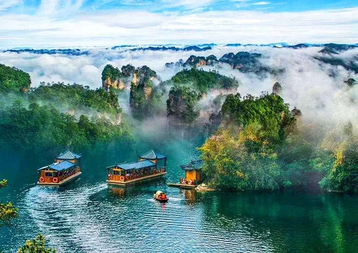 11 Days Shanghai Zhangjiajie Guilin Hong Kong Essential China Tour gallery 4