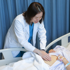 US Patient Flies to Shanghai for Faster, More Personal Gynecological Care